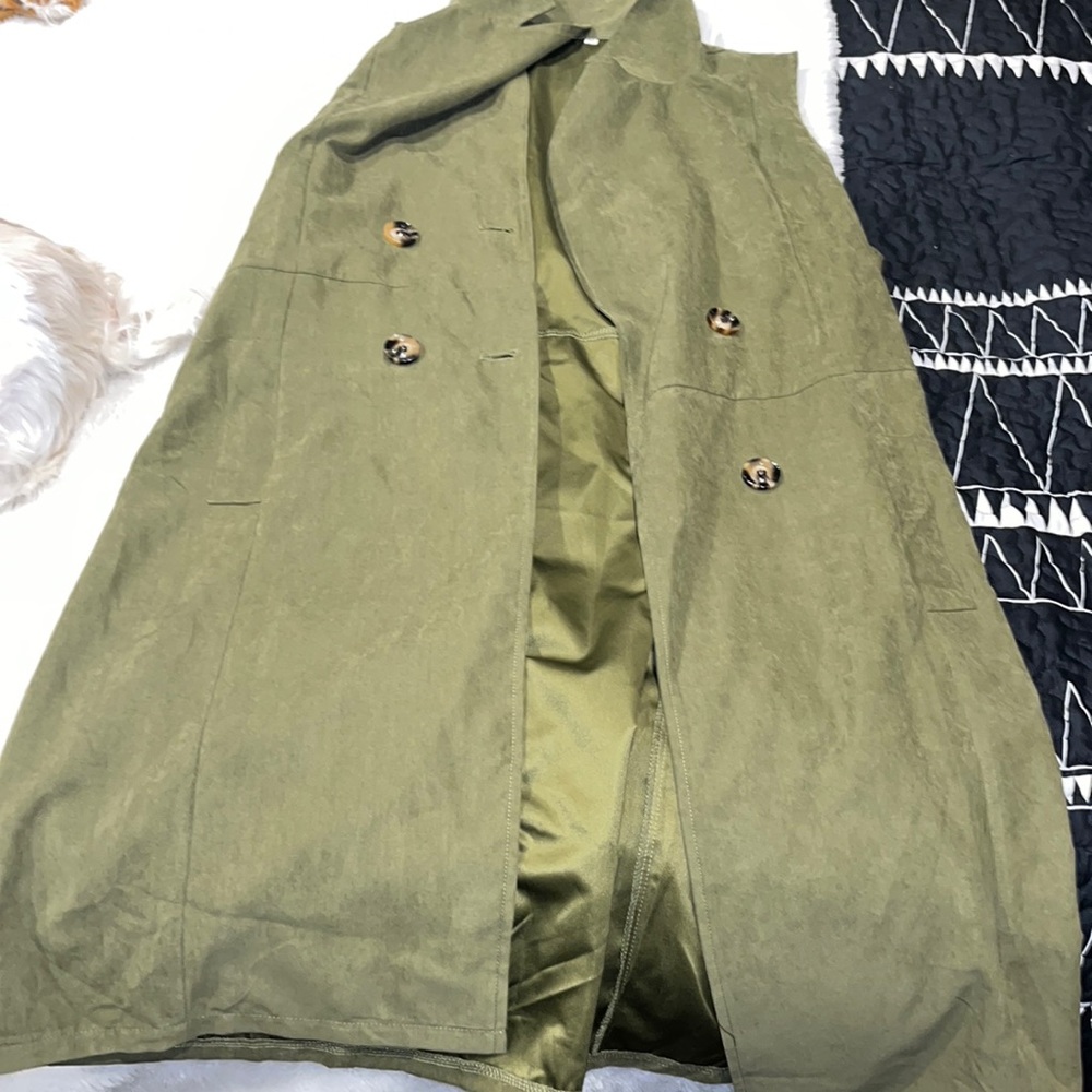 Green vest